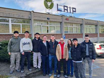 Eskola_armeria_en_Laip_1